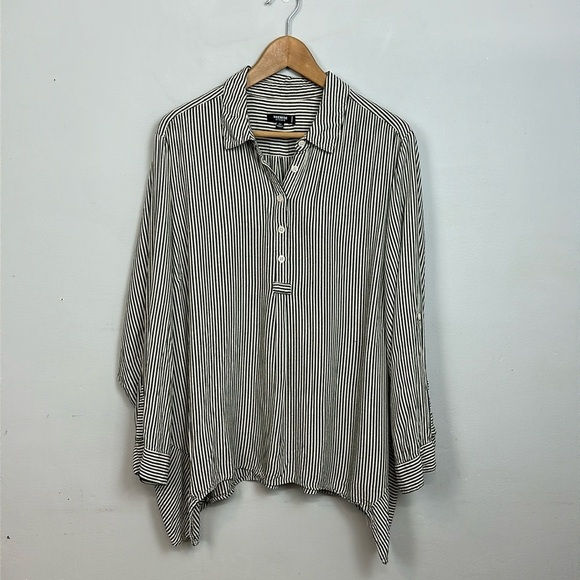 Premise Studio Gray White Stripe Sharkbite Hem Top 2X - Picture 5 of 14